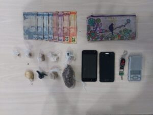 Imagem da notícia - PM detém quatro homens e apreende um adolescente em Manaus