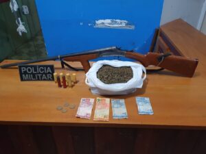 Imagem da notícia - PM detém homem por tráfico de drogas e porte ilegal de arma