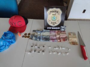 Imagem da notícia - PC-AM prende homem em flagrante com drogas e dinheiro em Manaquiri