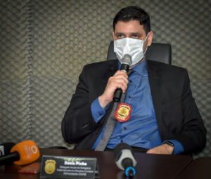 Imagem da notícia - PC prende homens por furto e receptação de carreta, no Armando Mendes