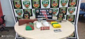 Imagem da notícia - PM detém dois e apreende entorpecentes e armas de fogo na capital