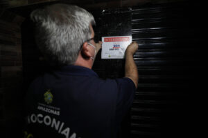 Imagem da notícia - Praça do Caranguejo é interditada por 15 dias após aglomerações em bares