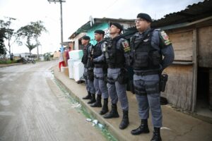 Imagem da notícia - Polícia Militar apreende drogas, armas e prende 19 pessoas na capital