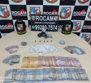 Imagem da notícia - Rocam detém três homens, apreende munições