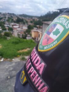 Imagem da notícia - Polícia resgata mulher e criança mantidas em cárcere privado na zona norte