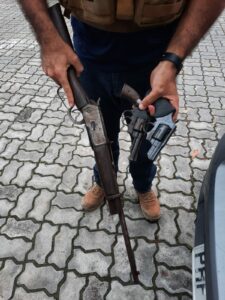 Imagem da notícia - Ação ‘Pronta Resposta’ apreende três armas de fogo na Compensa