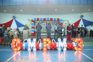 Imagem da notícia - PM homenageia estudantes do Batalhão Escolar 2021