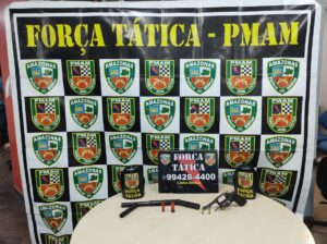 Imagem da notícia - Polícia Militar detém homem por posse de armas e munições na zona leste