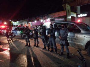 Imagem da notícia - PMAM reforça segurança em Rio Preto da Eva com militares do CPE