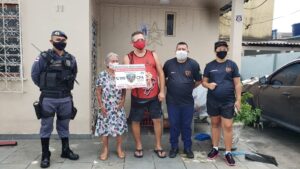 Imagem da notícia - PMs da Rede de Vizinhos Protegidos realizam ação no conjunto Bela Vista