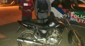 Imagem da notícia - Polícia Militar recupera motocicleta roubada no município de Tabatinga