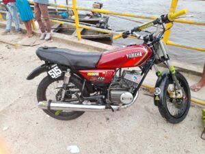 Imagem da notícia - PM recupera bote e motocicletas furtadas em Santo Antônio do Içá