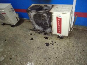 Imagem da notícia - No Centro, PM detém jovem por vandalismo contra prédio público