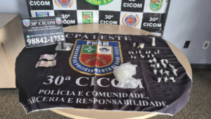 Imagem da notícia - No bairro Jorge Teixeira, PM detém homem por tráfico de drogas