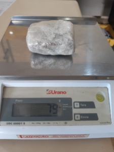 Imagem da notícia - Em Ipixuna, PM prende dois homens por tráfico de drogas