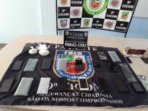 Imagem da notícia - Na zona leste, homem é preso por roubo e motocicleta é apreendida