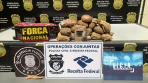 Imagem da notícia - PC deflagra operação ‘Hórus’ e apreende 15 quilos de drogas em embarcação