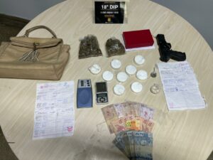 Imagem da notícia - PC-AM prende homem e apreende adolescente por tráfico de droga