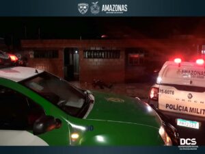 Imagem da notícia - PM localiza e apreende carro roubado no bairro Praça 14
