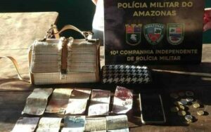 Imagem da notícia - Em Maués, PM detém dois homens por roubo e comercialização de drogas