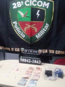 Imagem da notícia - Na zona leste, PM apreende adolescente em posse de entorpecentes