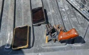 Imagem da notícia - Batalhão de Trânsito da PMAM detém homem com arma e munições