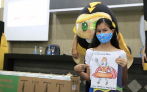 Imagem da notícia - Estudante de Parintins ganha concurso cultural do Detran-AM