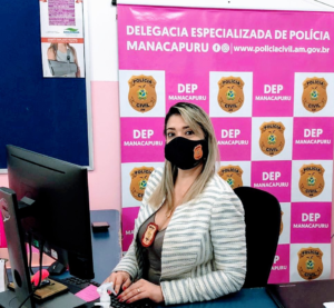 Imagem da notícia - PC-AM resgata idosa em situação de maus-tratos e  negligência no interior