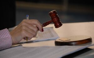 Imagem da notícia - Detran-AM abre credenciamento para novos leiloeiros