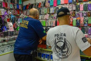 Imagem da notícia - Decon deflagra operação ‘Pirataria da Épow’ e apreende produtos falsificados