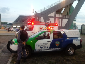 Imagem da notícia - PM apreende adolescente e prende homem por roubo a motorista de app