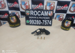 Imagem da notícia - PMAM prende homem por porte ilegal de arma de fogo na zona leste