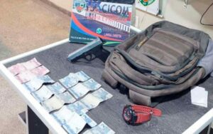 Imagem da notícia - Polícia Militar prende no Nova Cidade homem por assalto a ônibus coletivo