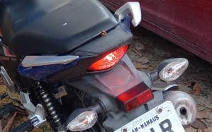 Imagem da notícia - PMAM recupera motocicleta com restrição de roubo na zona norte