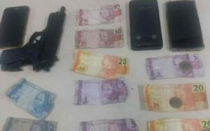 Imagem da notícia - No Distrito Industrial, PMAM detém jovem por roubo em ônibus