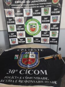 Imagem da notícia - No Jorge Teixeira, PM prende um jovem em posse ilegal de arma caseira