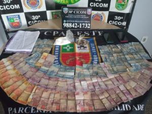 Imagem da notícia - PM prende duas mulheres por tráfico de drogas na zona leste