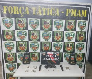 Imagem da notícia - Força Tática apreende armamento, munições e drogas no Educandos