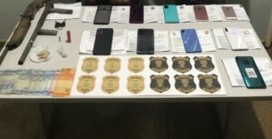 Imagem da notícia - Em Itacoatiara, PC-AM  prende jovem por tráfico de drogas e homem por furto
