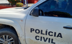 Imagem da notícia - PC prende mulher que tentava transportar drogas carceragem da delegacia