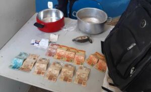 Imagem da notícia - PMAM prende mulher por tráfico de drogas e crime ambiental, em Juruá