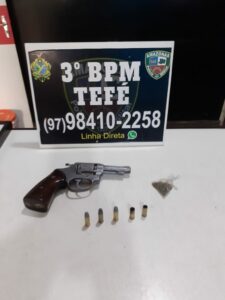 Imagem da notícia - Em Tefé, PM prende oito pessoas com drogas e arma de fogo