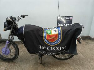 Imagem da notícia - Polícia Militar prende homem com motocicleta roubada
