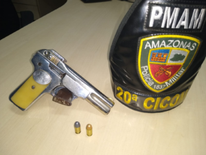 Imagem da notícia - PM prende jovem por assalto à mão armada contra um mercadinho