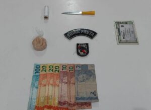 Imagem da notícia - Polícia Militar prende homem por tráfico de drogas em Envira