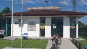 Imagem da notícia - PC e Militar prendem homem pelos crimes de roubo, corrupção de menores