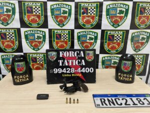 Imagem da notícia - Polícia Militar prende homem portando arma de fogo ilegal na zona norte