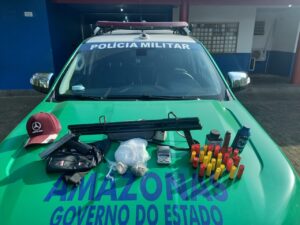 Imagem da notícia - Em Manacapuru, ação da Polícia Militar resulta em apreensão de arma, munições e drogas