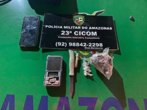 Imagem da notícia - PMAM prende homem por tráfico de drogas durante operação Catraca