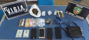 Imagem da notícia - PM apreende dois adolescentes e detém sete pessoas por tráfico de drogas